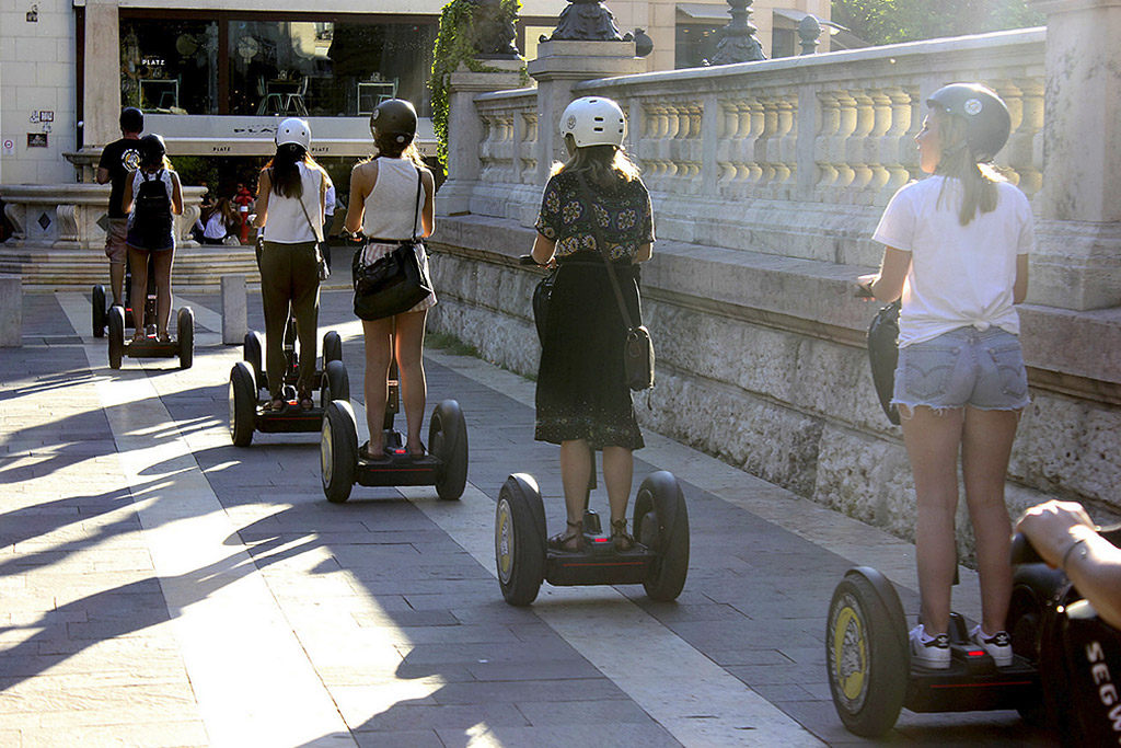 Budapest segway tour on Bridge