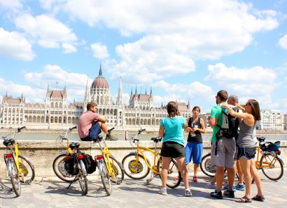 Danube river views bike ride in Budapest